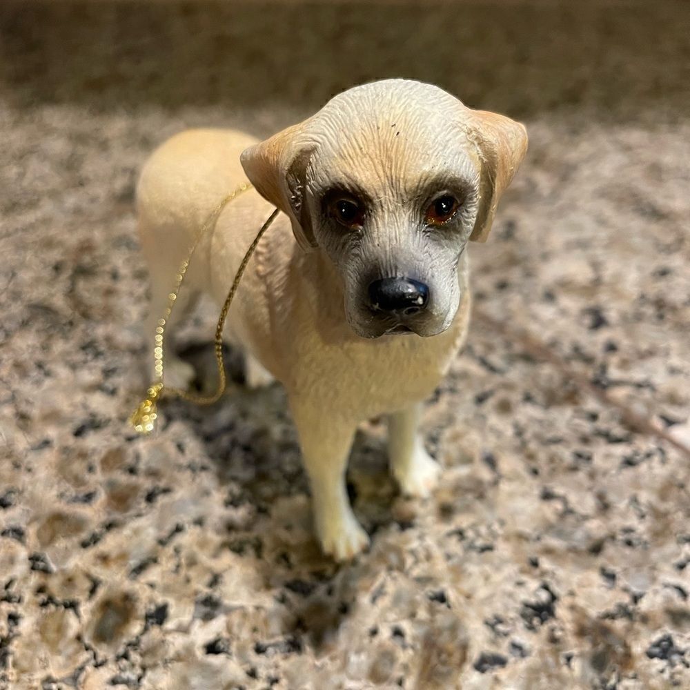Yellow Lab Ceramic Ornament - Picture 9 of 10